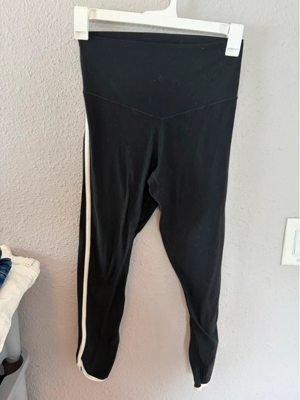 Offline by Aerie real me extra 7/8 legging hi-rise black/white size L